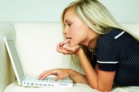 woman-on-computer-model